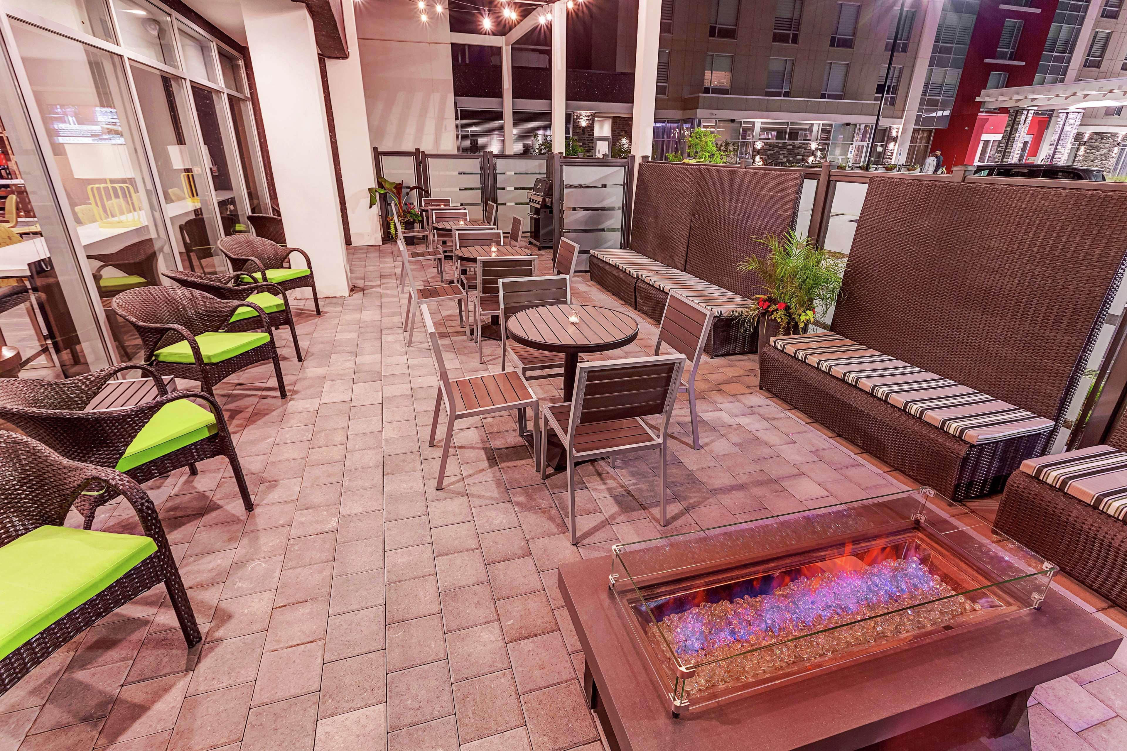 Home2 Suites By Hilton Toronto/Brampton, On Exteriör bild